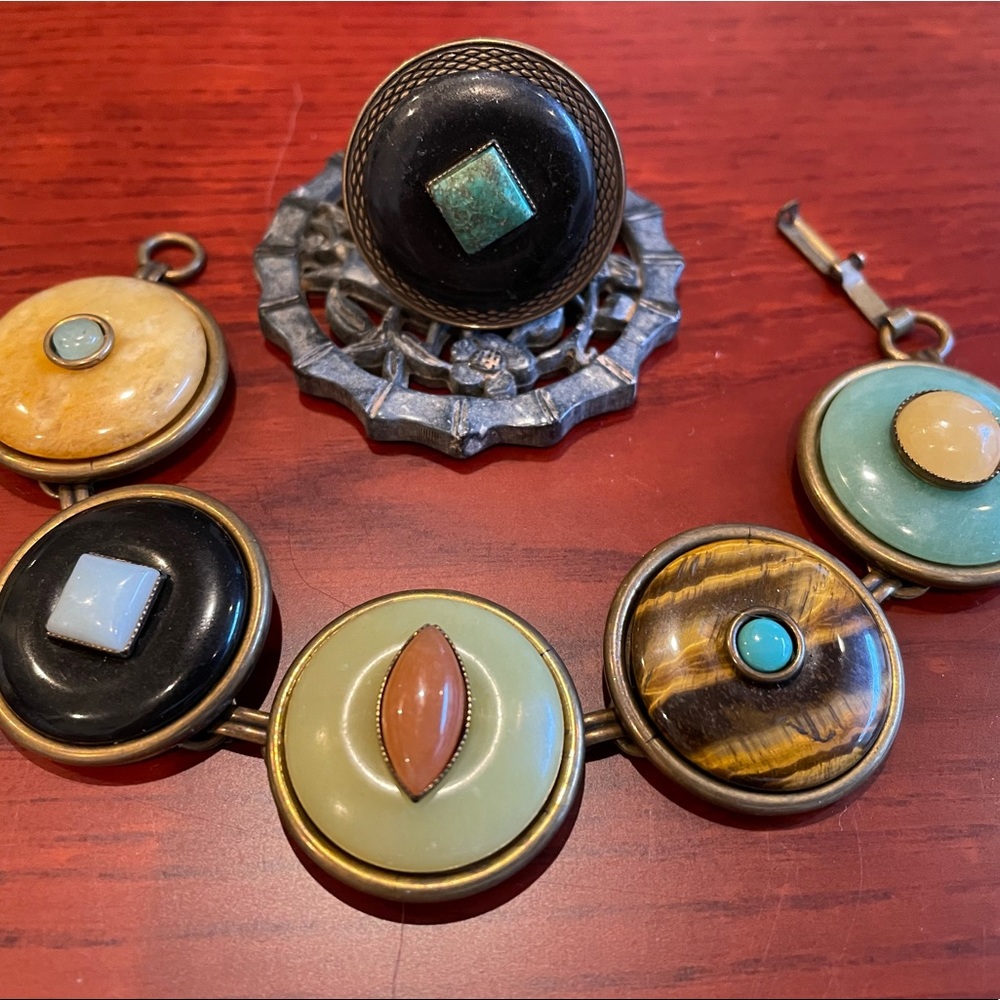 🦋🦋Jan Michaels Ring and Matching Bracelet